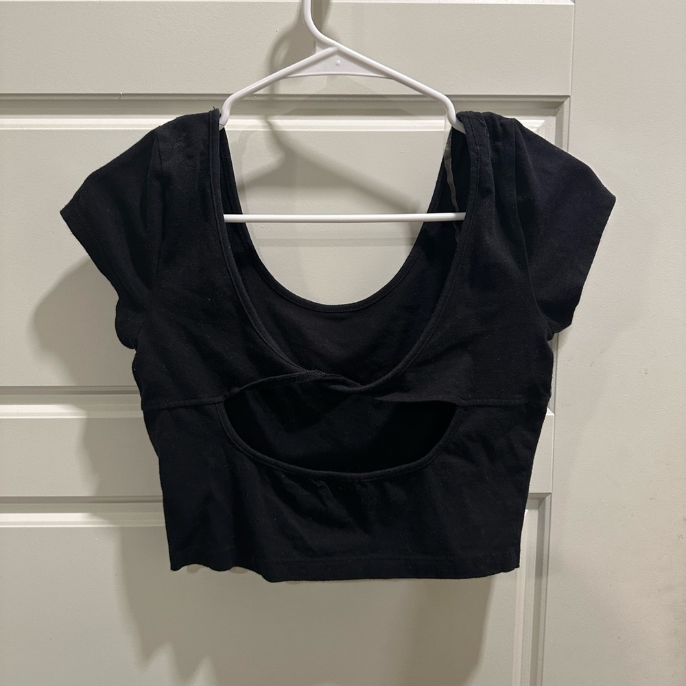 Black crop top